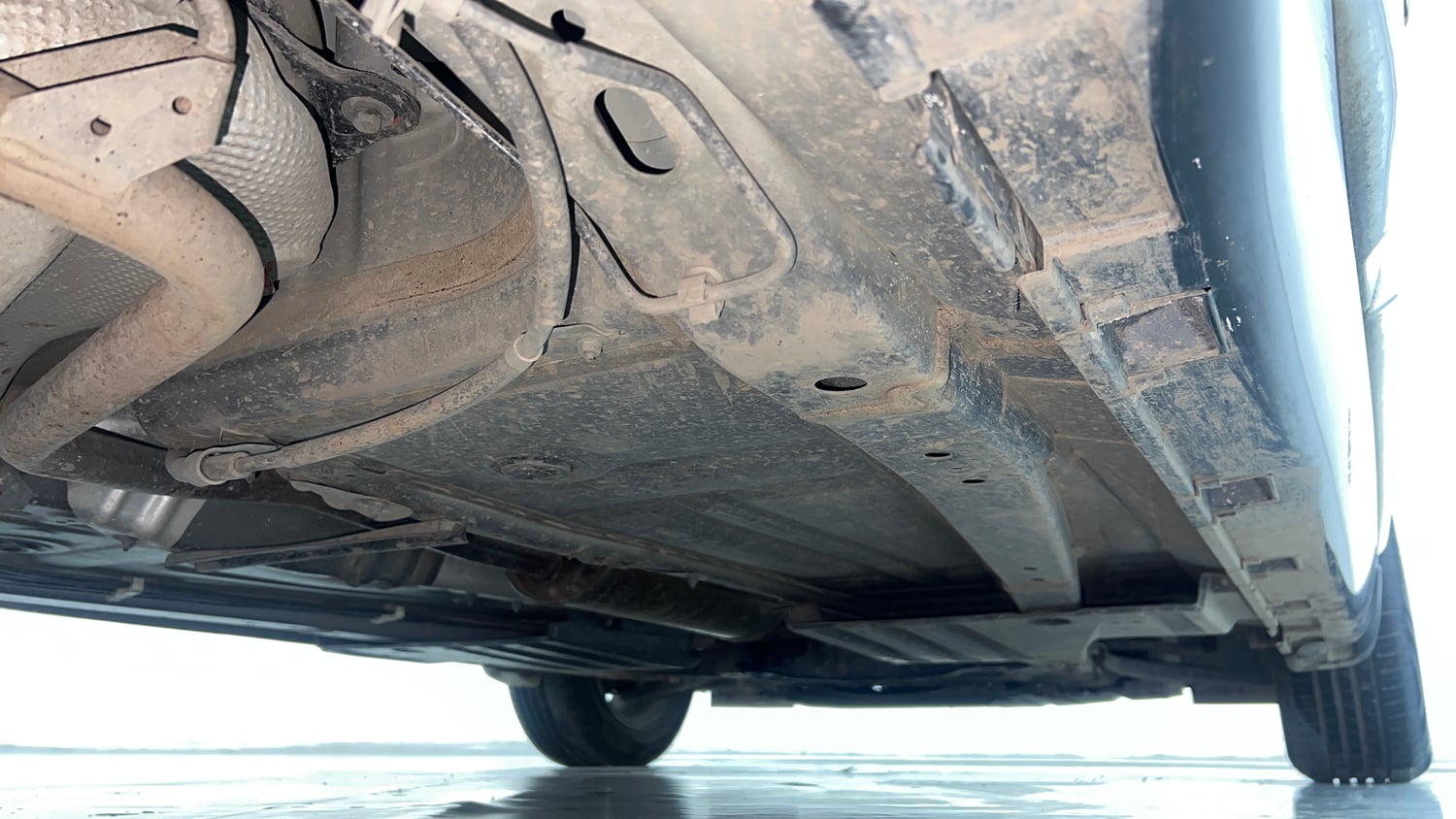 Used 2023 Maruti Suzuki Baleno Sigma MT Petrol Manual extra REAR RIGHT UNDERBODY VIEW