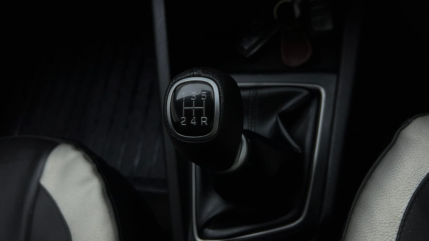 Used 2016 Hyundai i20 Active 1.2 SX Petrol Manual interior GEAR  KNOB VIEW