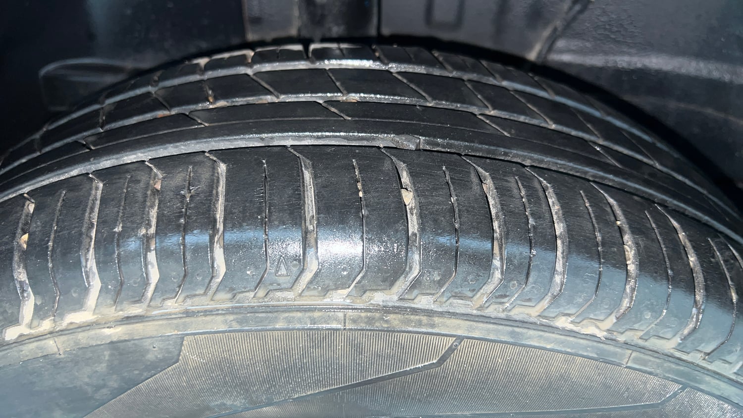 Used 2021 Tata Punch Adventure Rhythm Pack MT Petrol Manual tyres RIGHT REAR TYRE TREAD VIEW