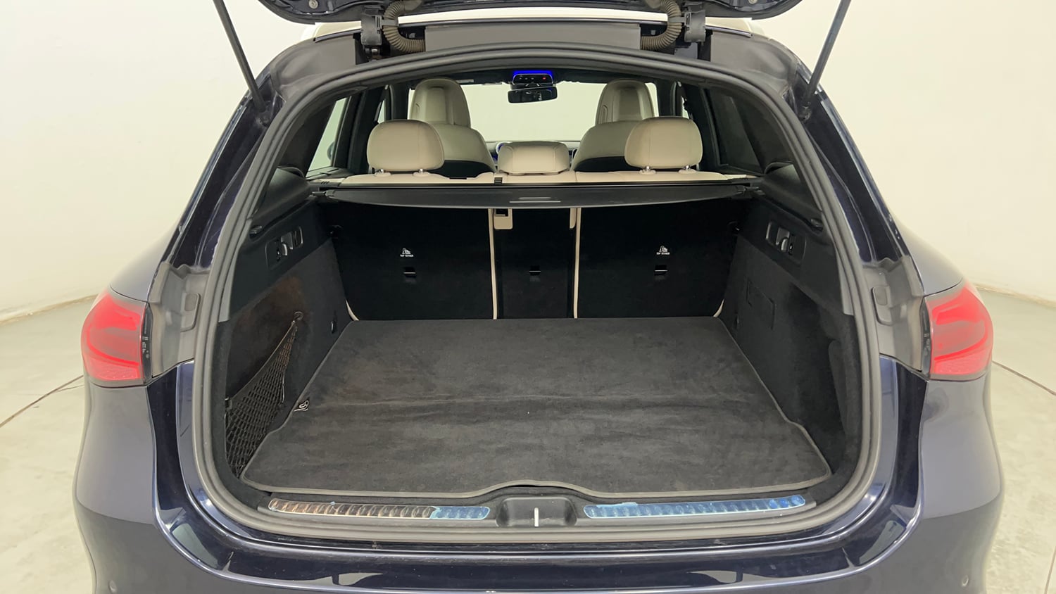 Used 2024 Mercedes-Benz GLC 220d 4MATIC Diesel Automatic interior DICKY INSIDE VIEW