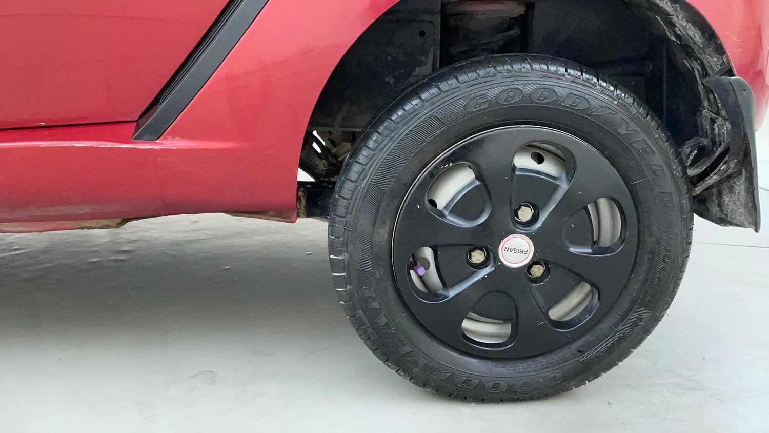 Used 2017 Tata Nano Twist XTA Petrol Automatic tyres LEFT REAR TYRE RIM VIEW