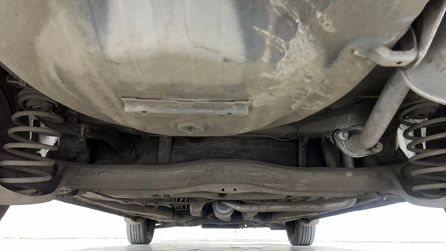 Used 2015 Honda Amaze 1.2 S i-VTEC Petrol Manual extra REAR UNDERBODY VIEW (TAKEN FROM REAR)