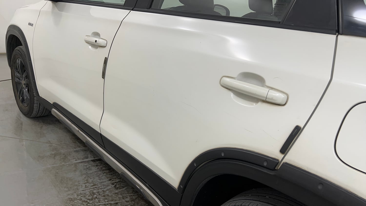 Used 2019 Maruti Suzuki Vitara Brezza [2016-2020] ZDi Plus Diesel Manual dents MINOR SCRATCH