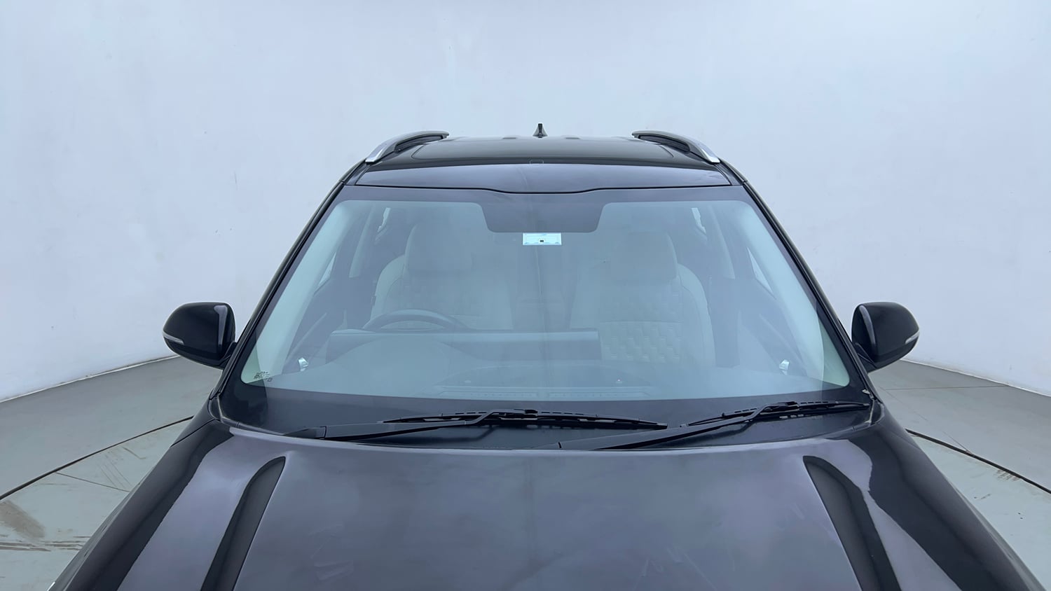 Used 2023 Kia Seltos HTX 1.5 Diesel AT Diesel Automatic exterior FRONT WINDSHIELD VIEW