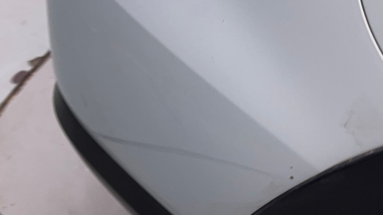 Used 2023 Maruti Suzuki XL6 Alpha MT Petrol Petrol Manual dents MINOR SCRATCH