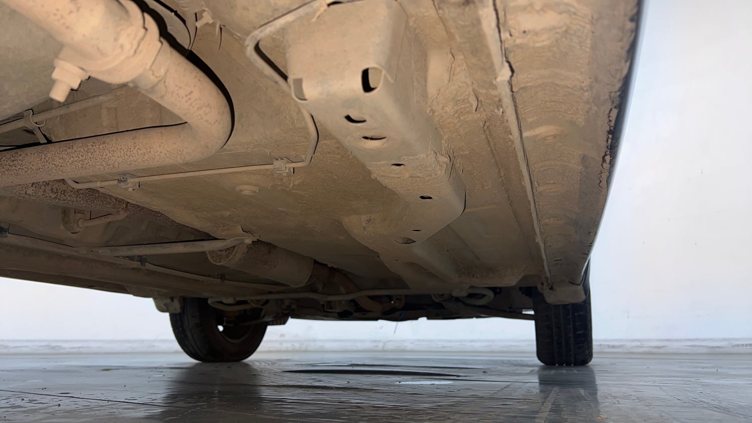 Used 2018 Tata Tiago Revotron XTA Petrol Automatic extra REAR RIGHT UNDERBODY VIEW