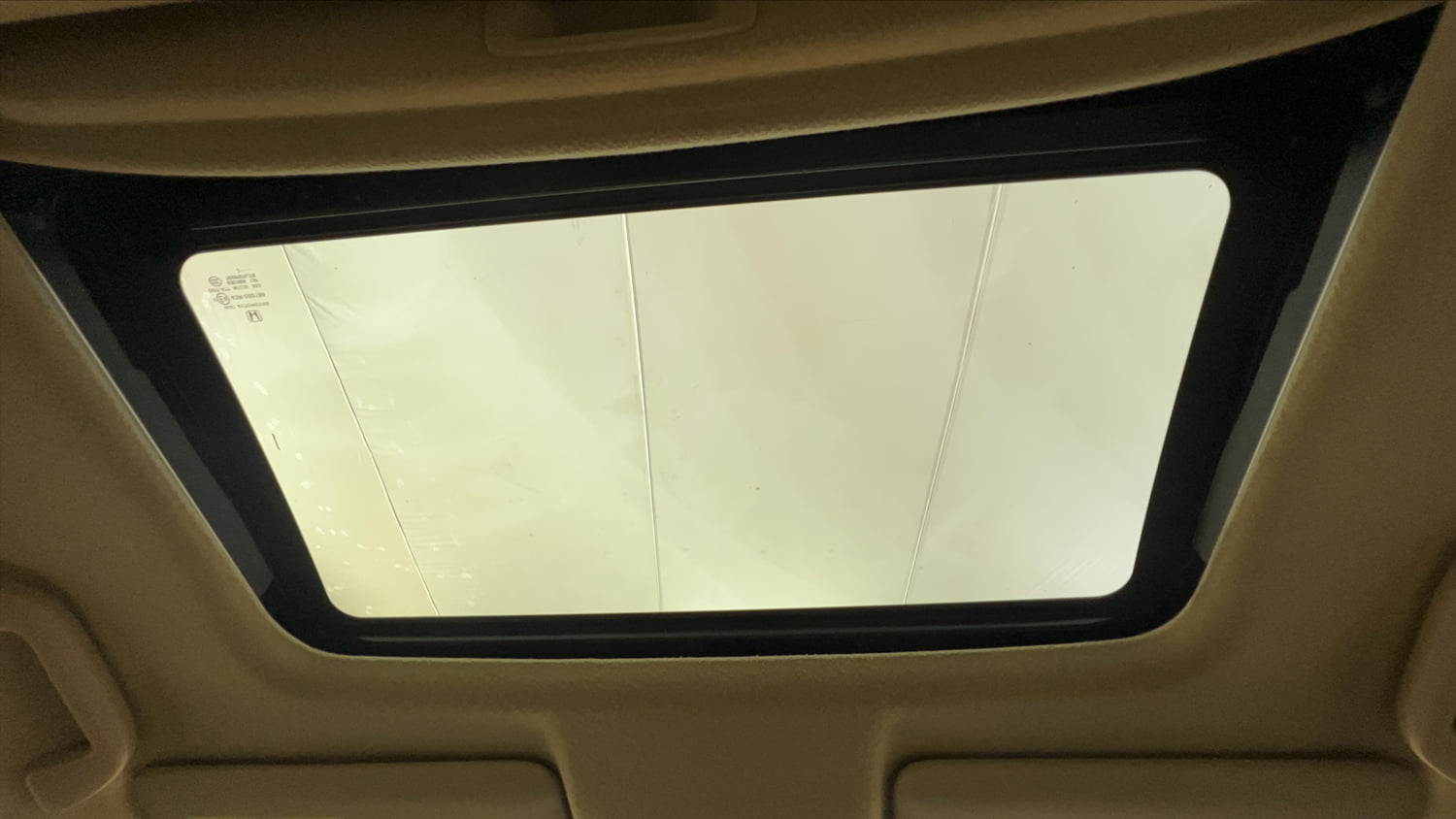 Used 2023 Honda City VX Petrol MT Petrol Manual top_features Sunroof