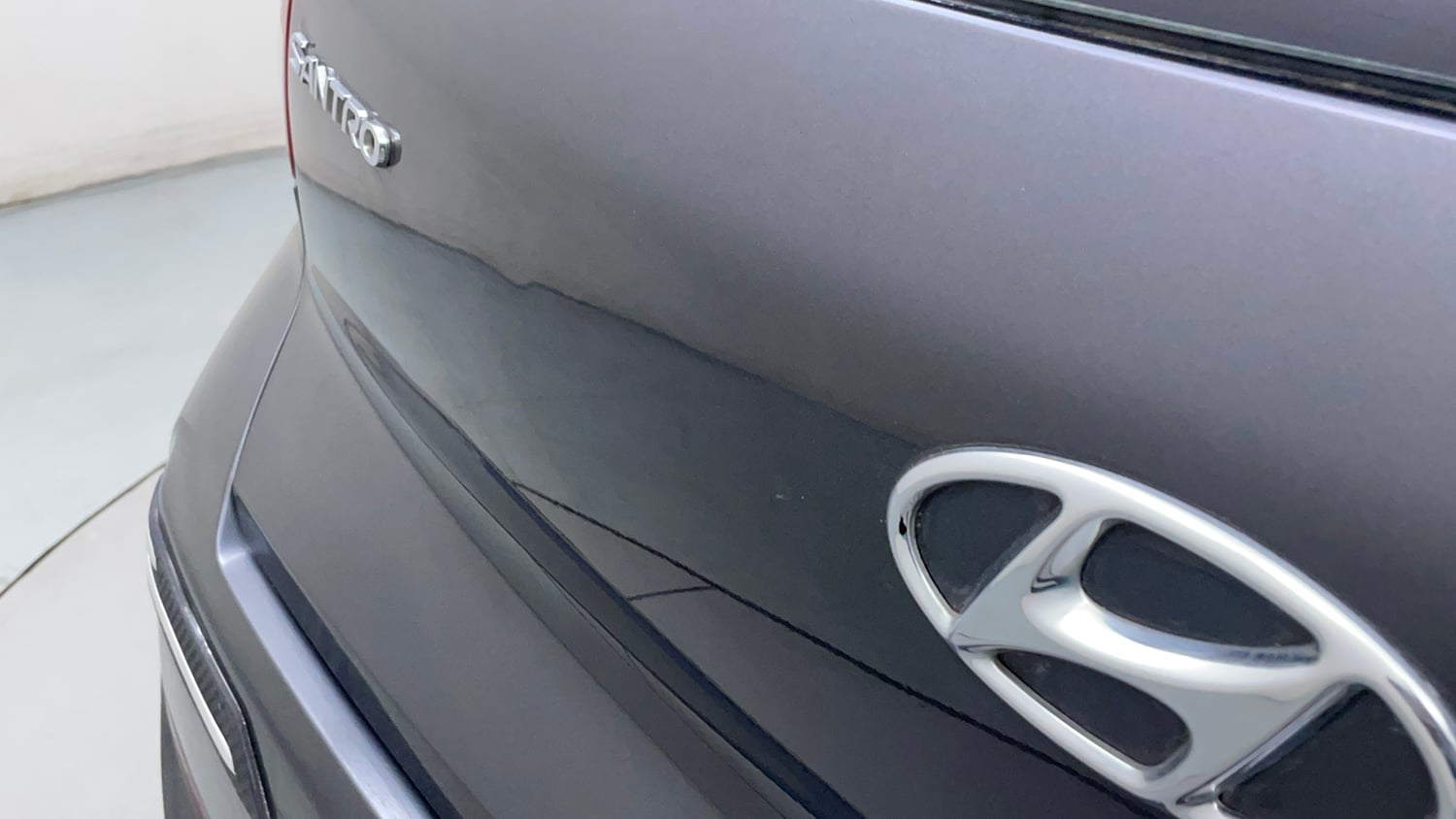 Used 2021 Hyundai Santro Magna Petrol Manual dents MINOR DENT