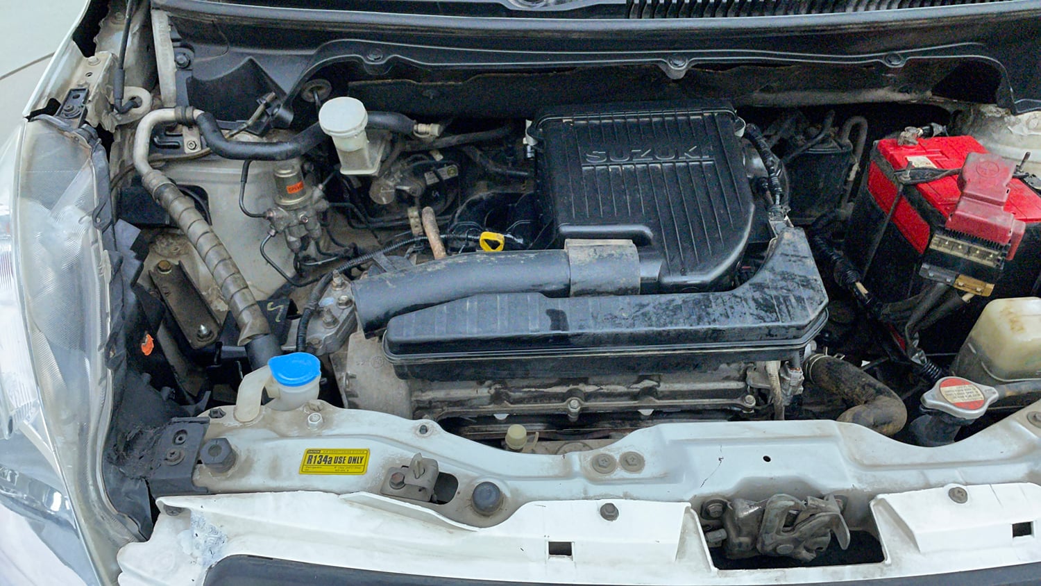 Used 2013 Maruti Suzuki Ertiga Vxi Petrol Manual engine ENGINE RIGHT SIDE VIEW