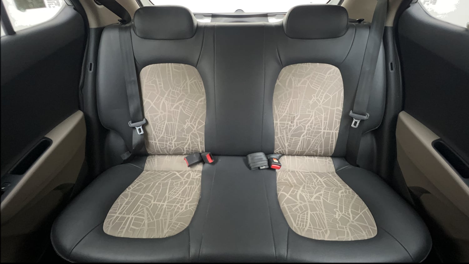 Used 2013 Hyundai Grand i10 Magna 1.2 Kappa VTVT Petrol Manual interior REAR SEAT CONDITION VIEW