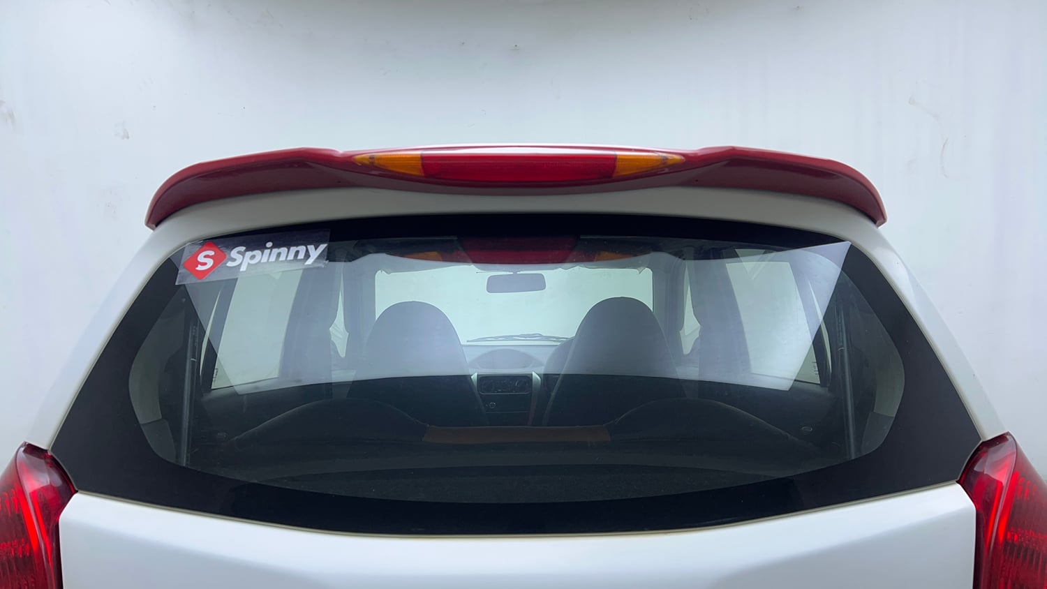 Used 2014 Maruti Suzuki Alto 800 Lxi Petrol Manual exterior BACK WINDSHIELD VIEW