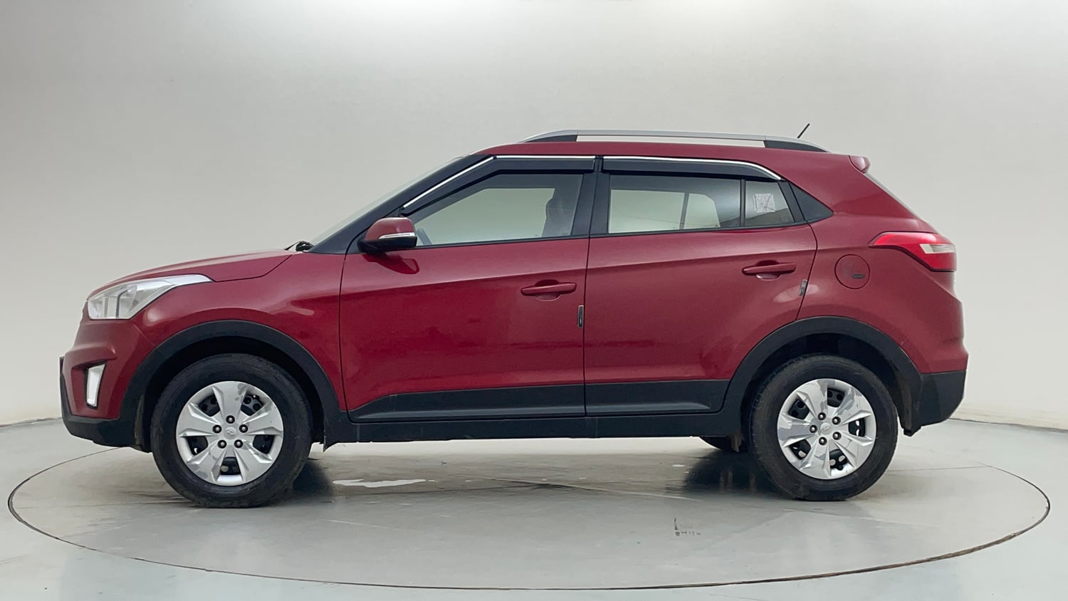 Used 2017 Hyundai Creta E Plus 1.6 Petrol Petrol Manual exterior LEFT SIDE VIEW