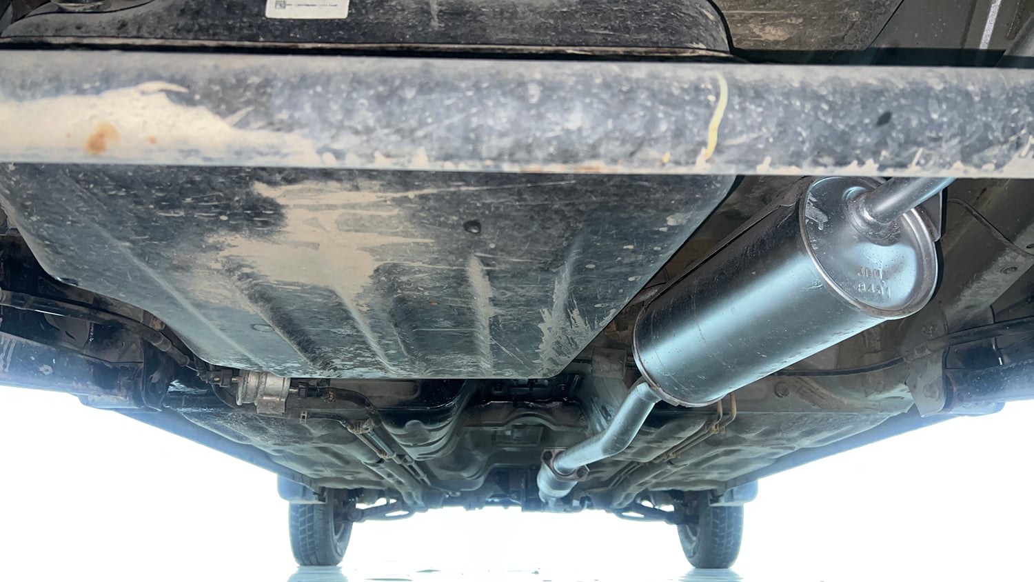 Used 2017 Maruti Suzuki Alto 800 VXi Petrol Manual extra REAR UNDERBODY VIEW (TAKEN FROM REAR)