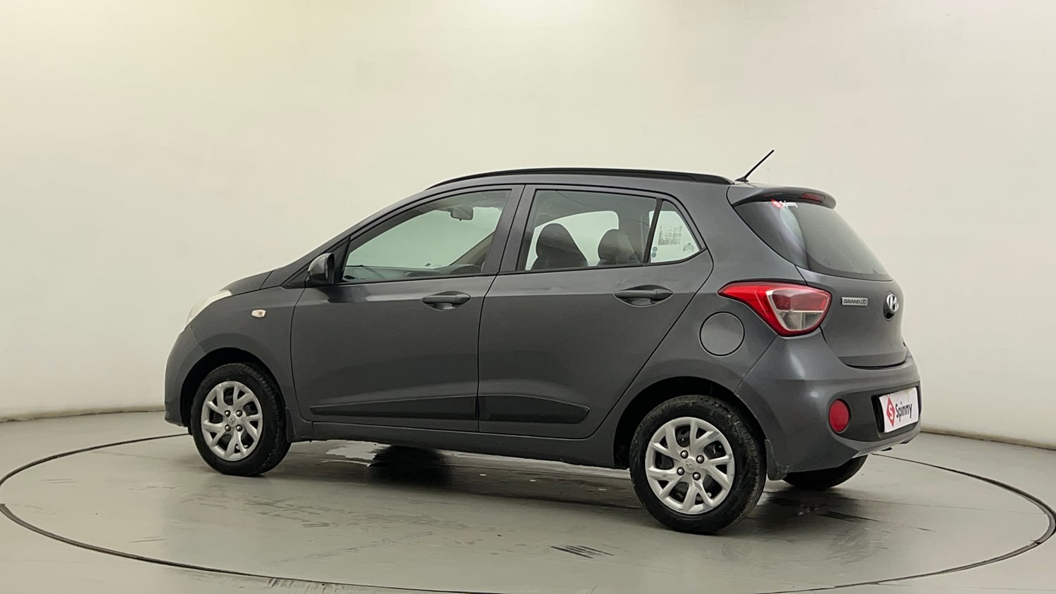 Used 2019 Hyundai Grand i10 Magna 1.2 Kappa VTVT Petrol Manual exterior LEFT REAR CORNER VIEW