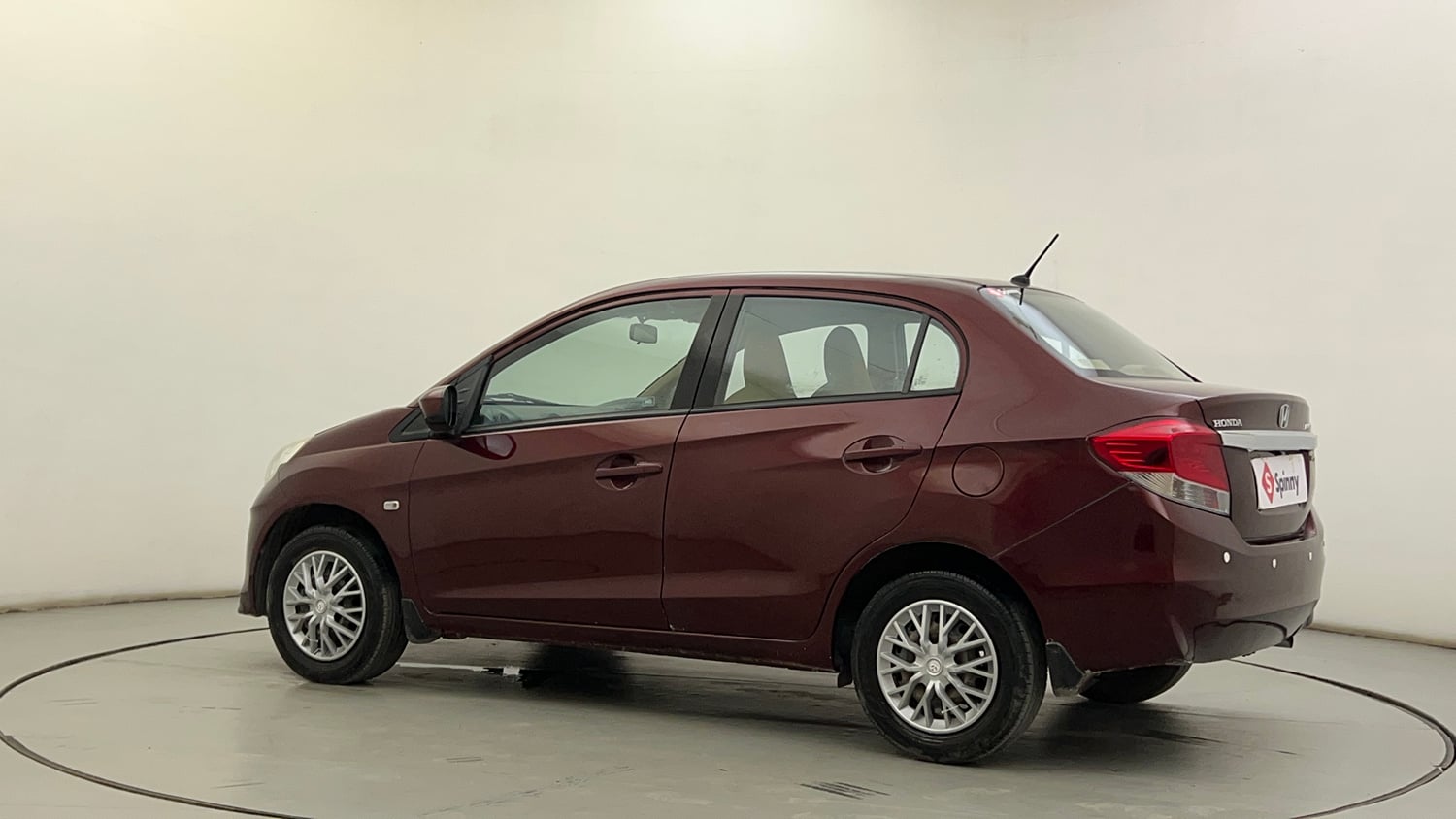 Used 2014 Honda Amaze 1.2 S i-VTEC Petrol Manual exterior LEFT REAR CORNER VIEW