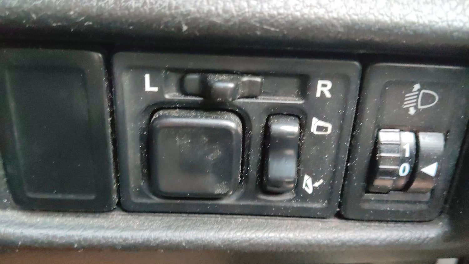 Used 2021 maruti-suzuki Vitara Brezza ZXi Petrol Manual top_features Cruise control
