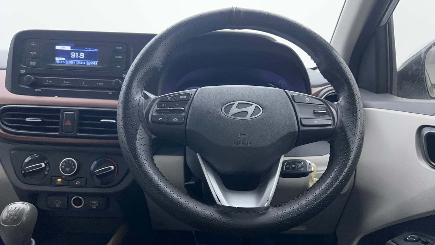 Used 2023 Hyundai Aura S 1.2 Petrol Petrol Manual interior STEERING VIEW