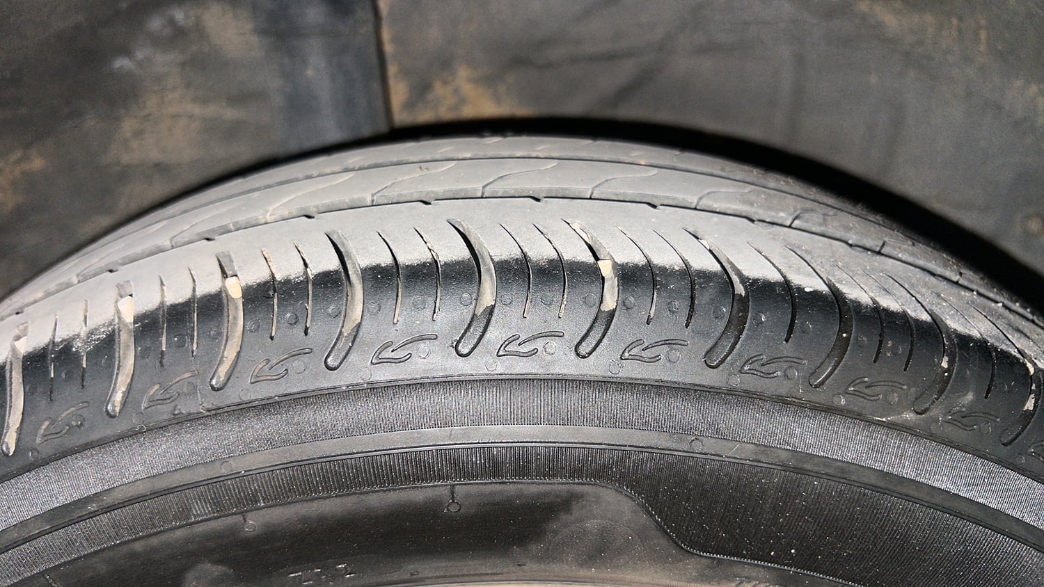 Used 2019 Honda Amaze 1.2 VX CVT Petrol Petrol Automatic tyres RIGHT REAR TYRE TREAD VIEW