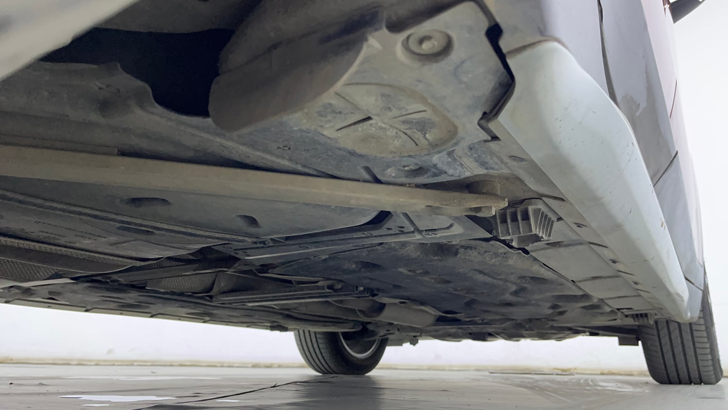 Used 2021 BMW X1 sDrive20i xLine Petrol Automatic extra REAR RIGHT UNDERBODY VIEW