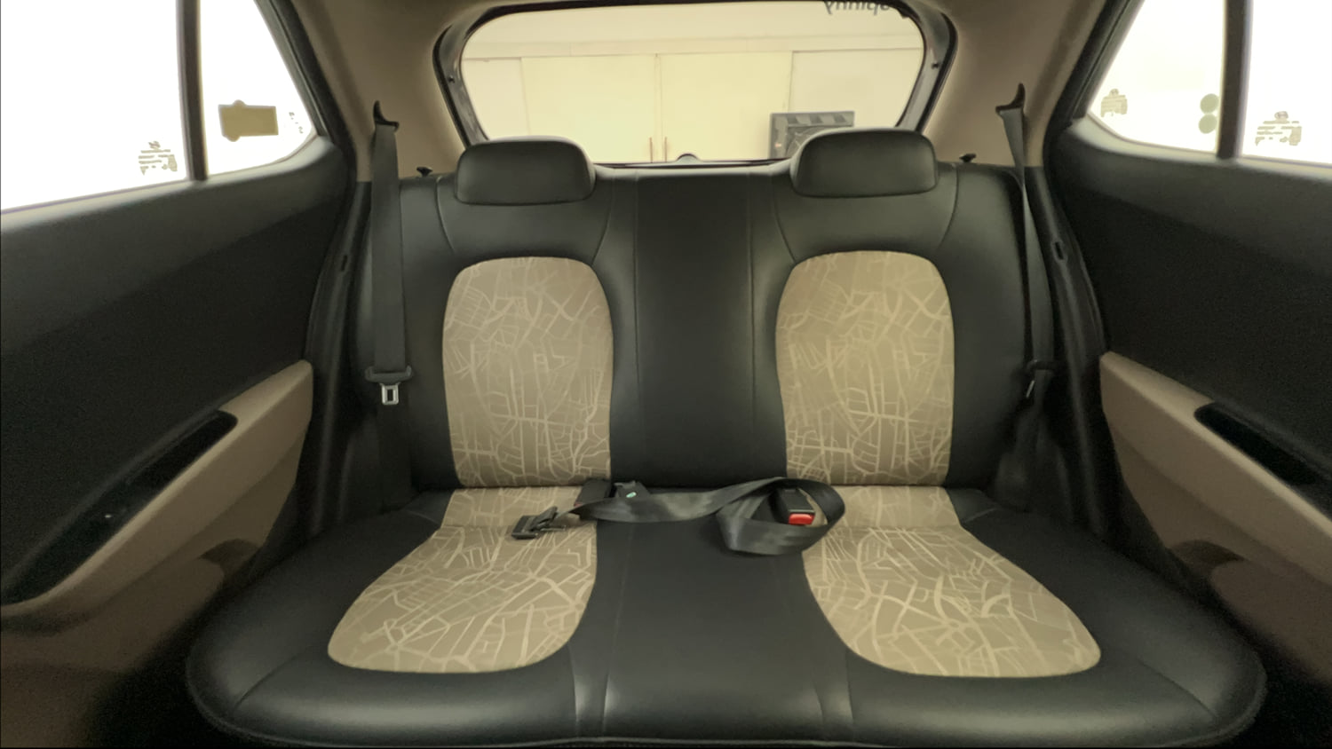 Used 2019 Hyundai Grand i10 Magna 1.2 Kappa VTVT Petrol Manual interior REAR SEAT CONDITION VIEW