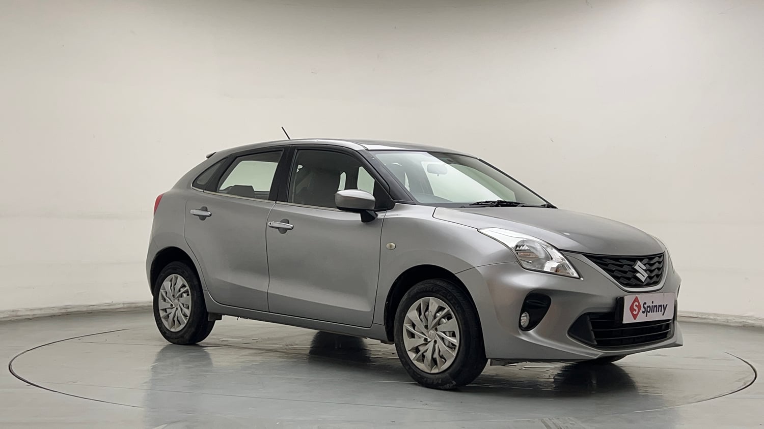 Used 2021 Maruti Suzuki Baleno Sigma Petrol Manual exterior RIGHT FRONT CORNER VIEW