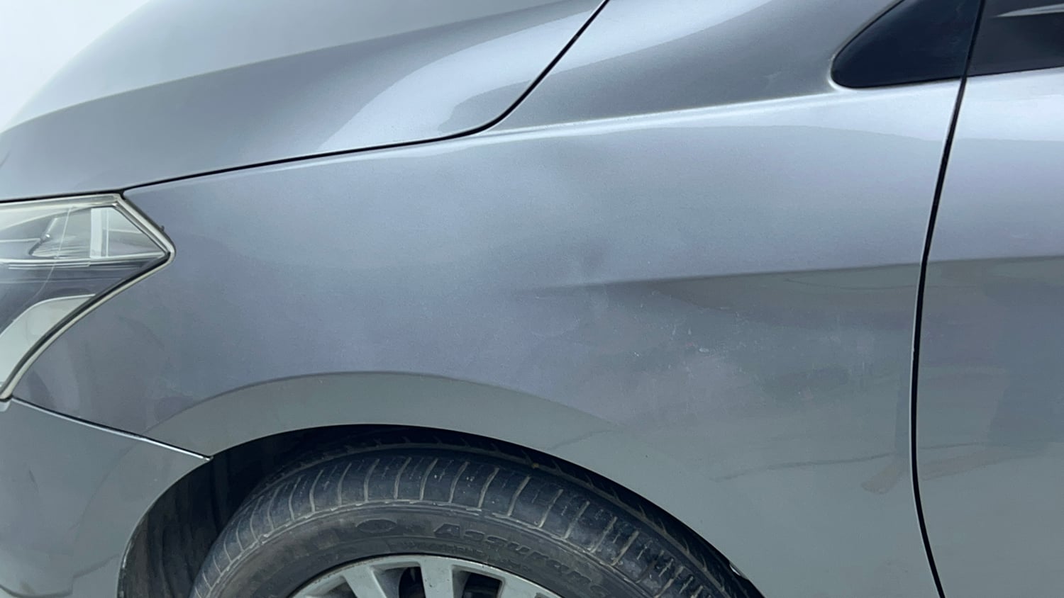 Used 2018 Maruti Suzuki Ciaz Alpha 1.4 AT Petrol Automatic dents MINOR DENT