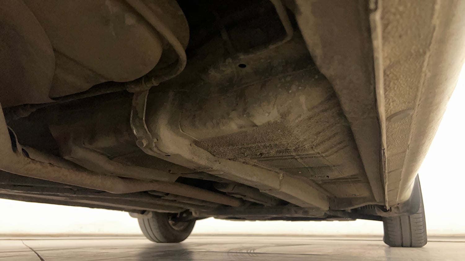 Used 2013 Hyundai i20 Asta 1.2 Petrol Manual extra REAR RIGHT UNDERBODY VIEW
