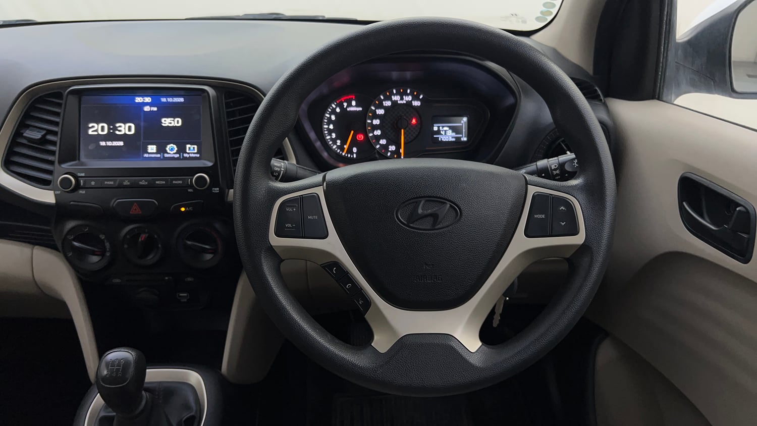 Used 2022 Hyundai Santro Sportz Petrol Manual interior STEERING VIEW