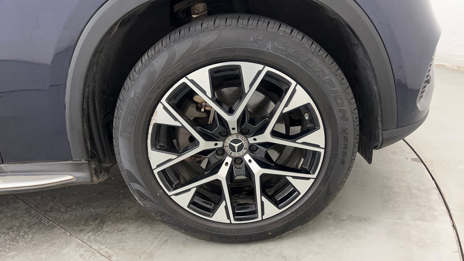 Used 2024 Mercedes-Benz GLC 220d 4MATIC Diesel Automatic tyres RIGHT FRONT TYRE RIM VIEW
