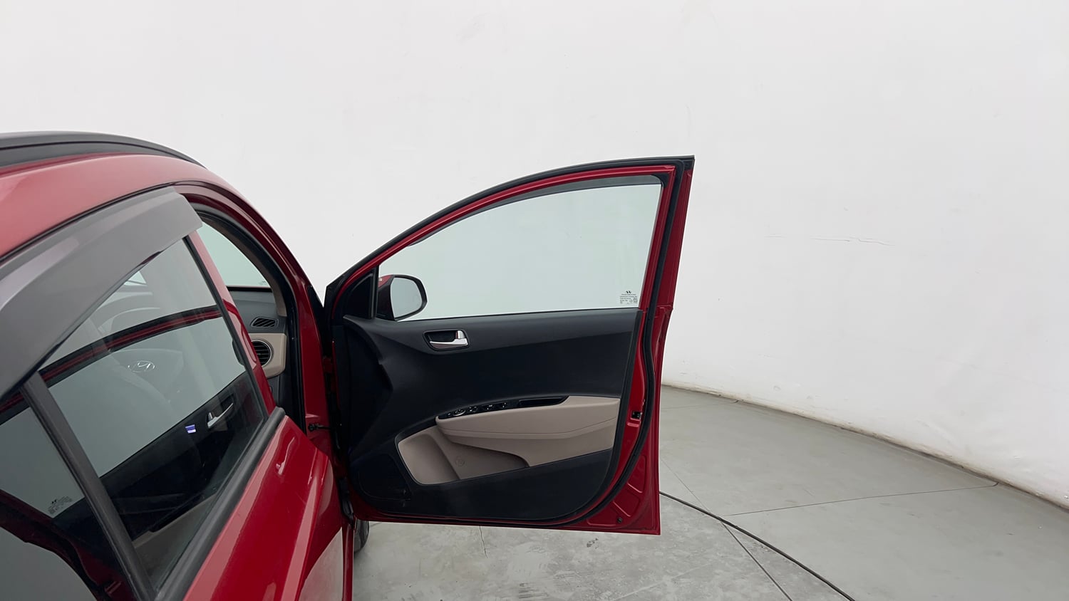 Used 2019 Hyundai Grand i10 Sportz 1.2 Kappa VTVT Petrol Manual interior RIGHT FRONT DOOR OPEN VIEW