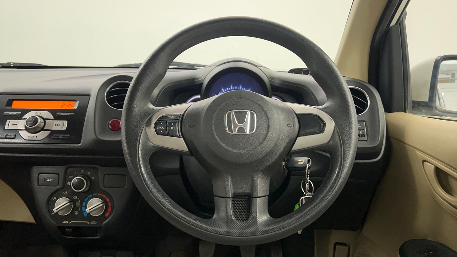 Used 2016 Honda Amaze 1.5 S i-DTEC Diesel Manual interior STEERING VIEW