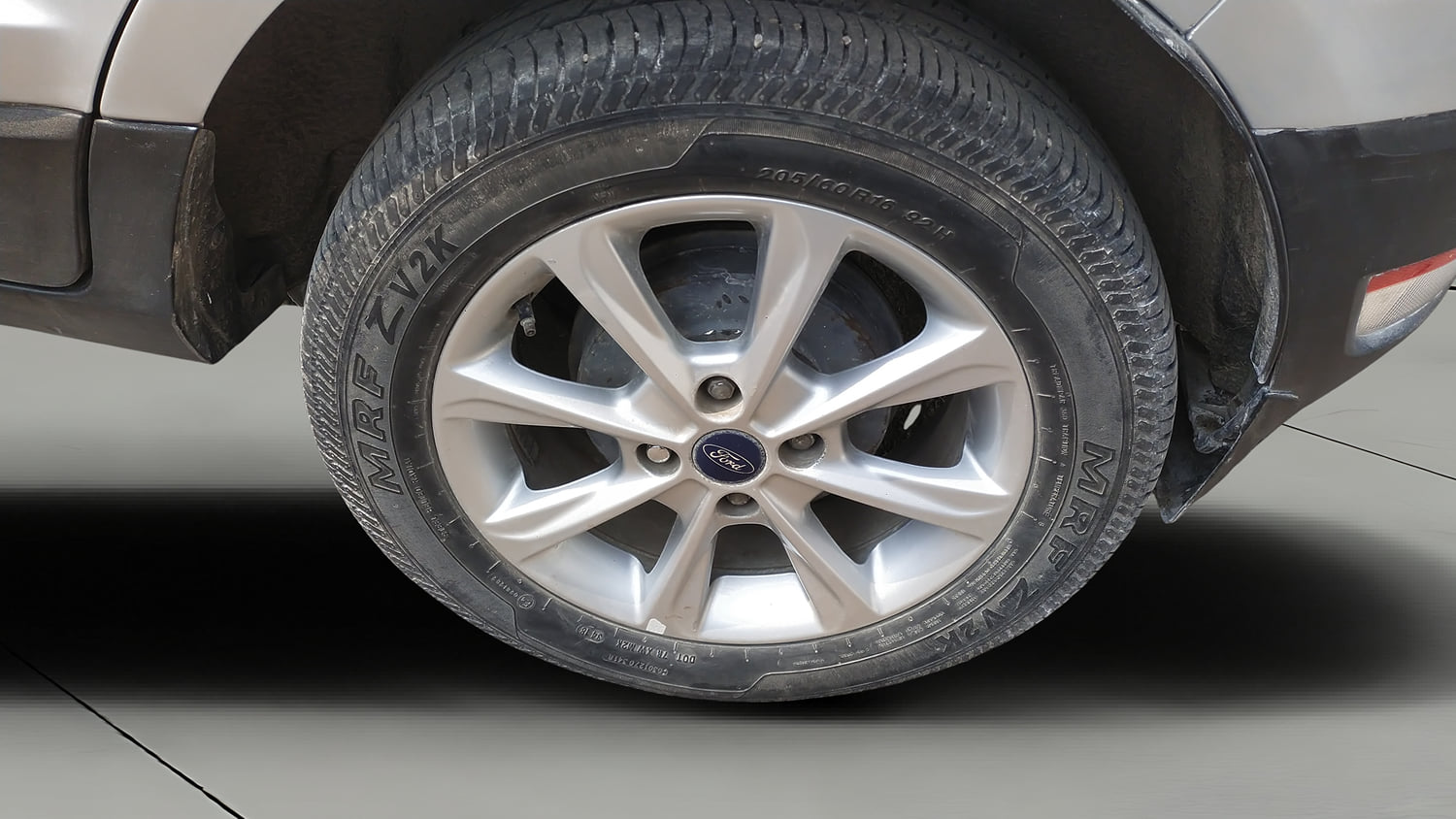 Used 2018 Ford EcoSport Titanium 1.5L Ti-VCT Petrol Manual tyres LEFT REAR TYRE RIM VIEW