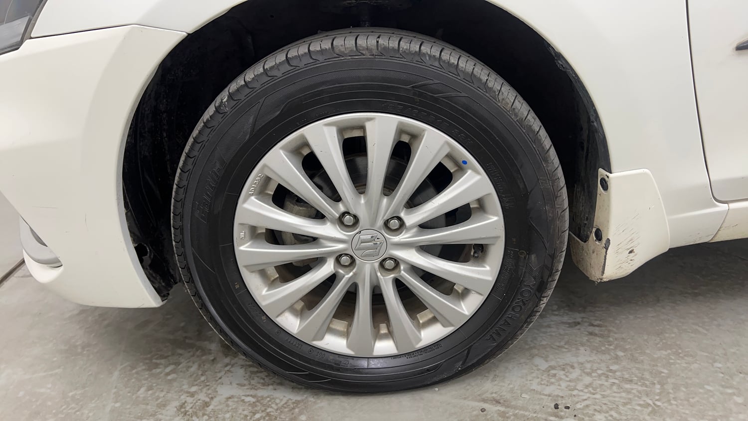 Used 2022 Maruti Suzuki Ciaz Zeta 1.5 Petrol Manual tyres LEFT FRONT TYRE RIM VIEW