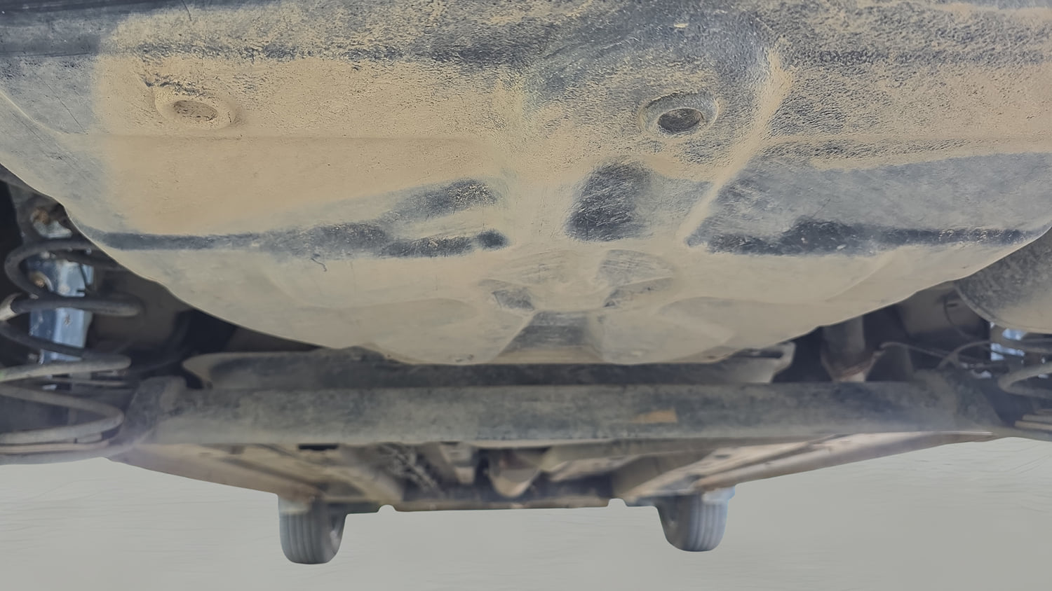Used 2023 Tata Punch Accomplished MT Petrol Manual extra REAR UNDERBODY VIEW (TAKEN FROM REAR)