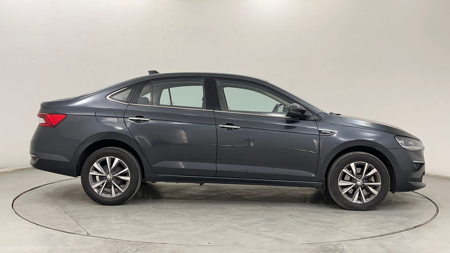 Used 2023 Skoda Slavia Style 1.5L TSI DSG Petrol Automatic exterior RIGHT SIDE VIEW