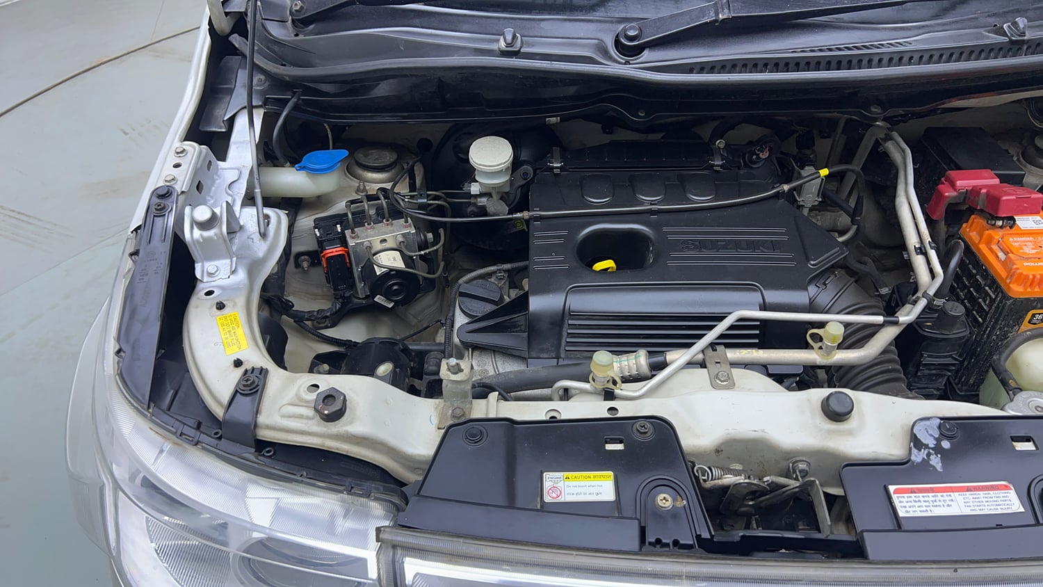 Used 2018 Maruti Suzuki Wagon R VXI+ (O) Petrol Manual engine ENGINE RIGHT SIDE VIEW
