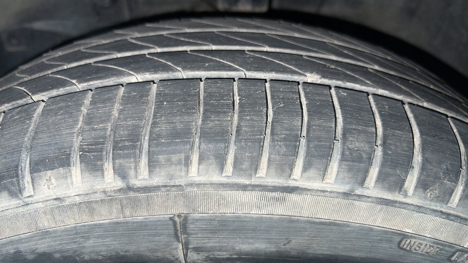 Used 2016 Honda BR-V S Petrol Petrol Manual tyres LEFT FRONT TYRE TREAD VIEW