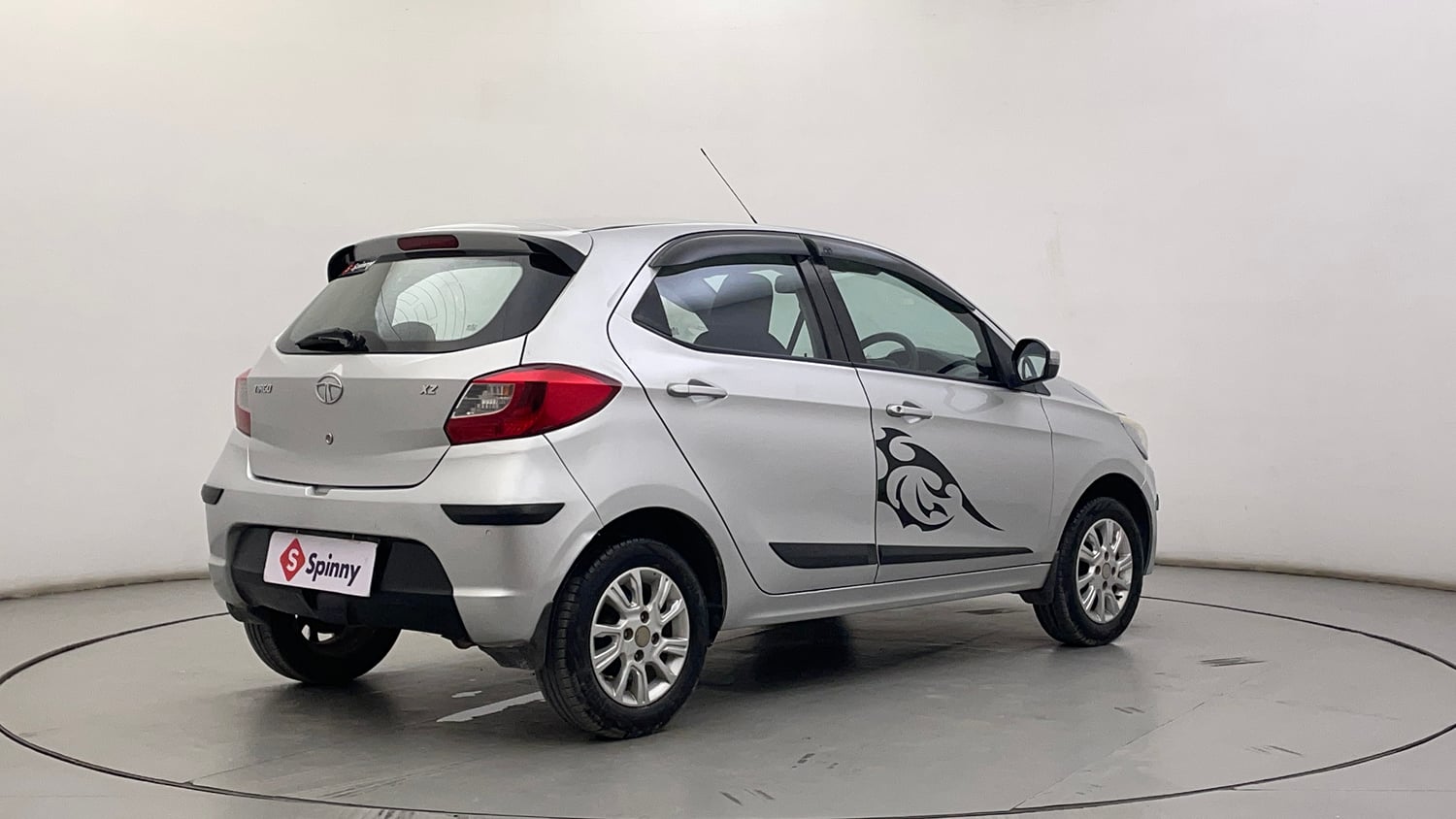 Used 2018 Tata Tiago Revotron XZ Petrol Manual exterior RIGHT REAR CORNER VIEW