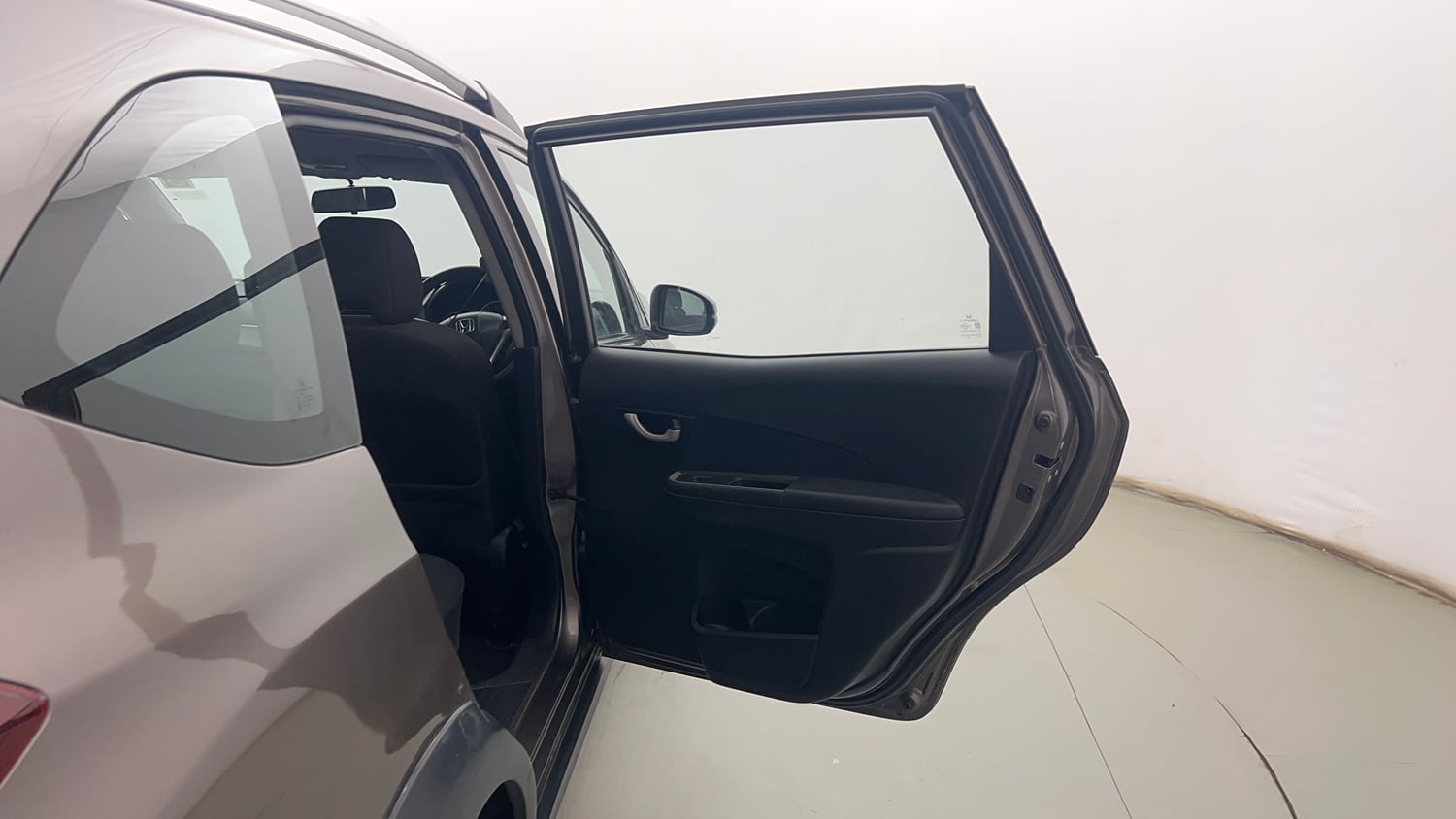 Used 2017 Honda BR-V V CVT Petrol Petrol Automatic interior RIGHT REAR DOOR OPEN VIEW