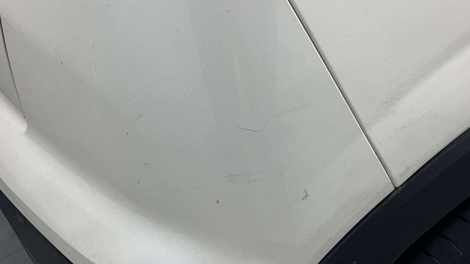Used 2019 Mahindra XUV 300 1.2 W6 Petrol Manual dents MINOR SCRATCH