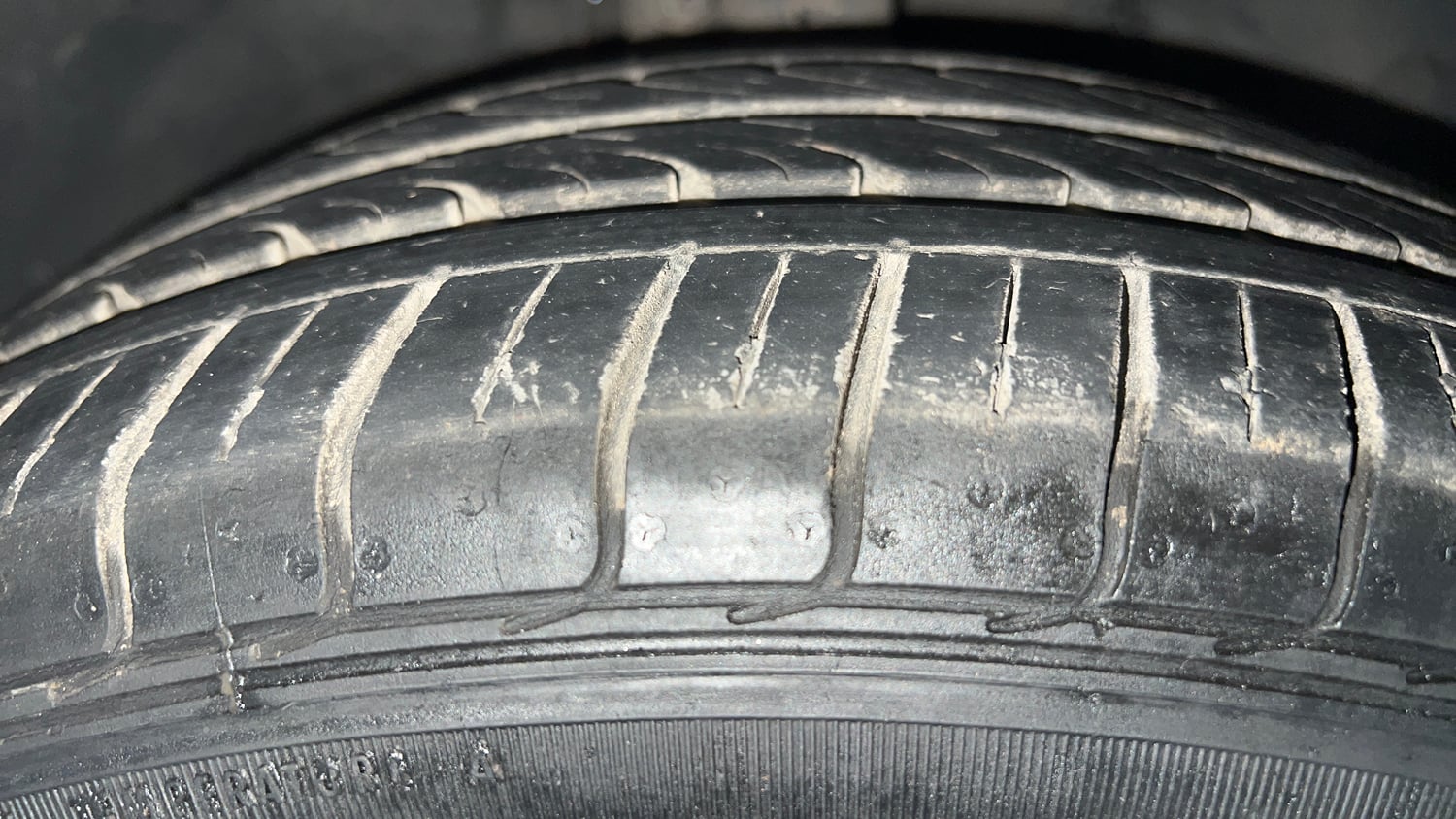 Used 2019 Ford Freestyle Titanium Plus 1.2 Ti-VCT Petrol Manual tyres RIGHT FRONT TYRE TREAD VIEW