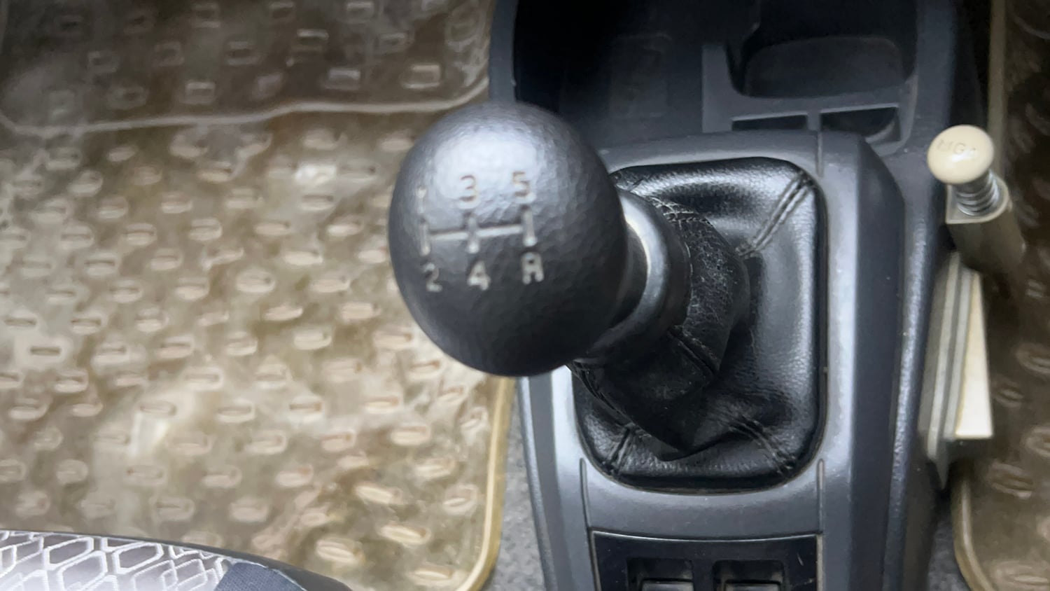 Used 2017 Maruti Suzuki Alto 800 VXi Petrol Manual interior GEAR  KNOB VIEW