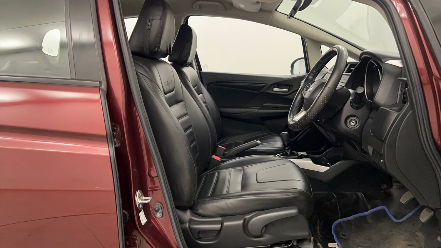 Used 2017 Honda WR-V S MT Petrol Petrol Manual interior RIGHT SIDE FRONT DOOR CABIN VIEW