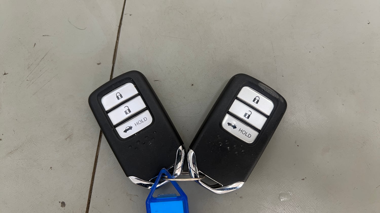 Used 2022 Honda Amaze VX CVT 1.2 Petrol Petrol Automatic extra CAR KEY VIEW