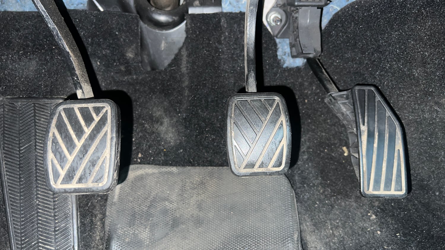 Used 2023 Maruti Suzuki Baleno Sigma MT Petrol Manual interior PEDALS VIEW