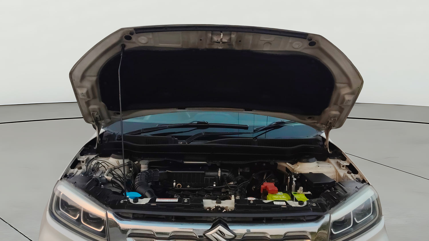 Used 2021 maruti-suzuki Vitara Brezza ZXi Petrol Manual engine ENGINE & BONNET OPEN FRONT VIEW