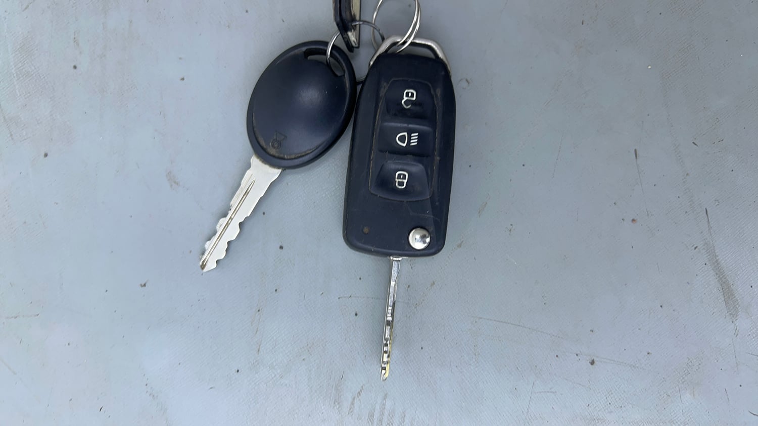 Used 2017 Tata Tigor Revotorq XZ Diesel Manual extra CAR KEY VIEW