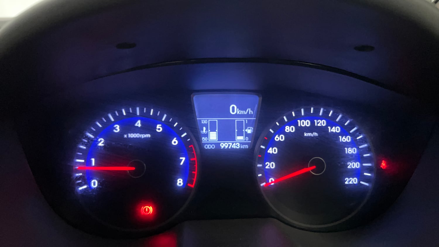 Used 2013 Hyundai i20 Asta 1.2 Petrol Manual interior CLUSTERMETER VIEW