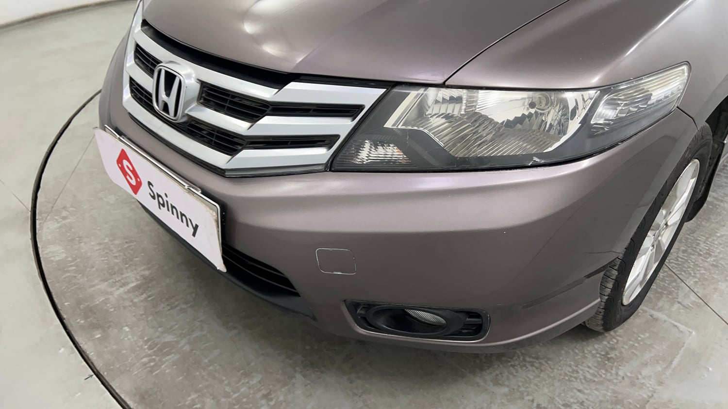 Used 2012 Honda City 1.5 V MT Petrol Manual dents MINOR SCRATCH