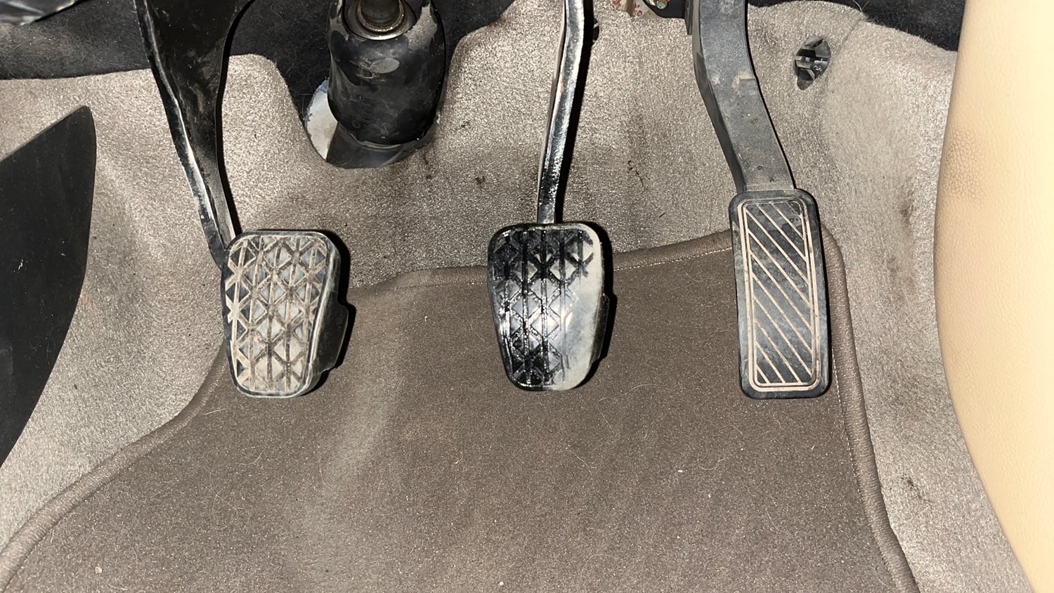 Used 2017 Ford Figo Aspire Titanium 1.2 Ti-VCT Petrol Manual interior PEDALS VIEW